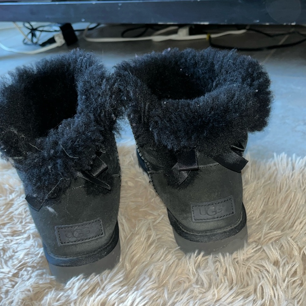 Bailey Bow Uggs - image 2